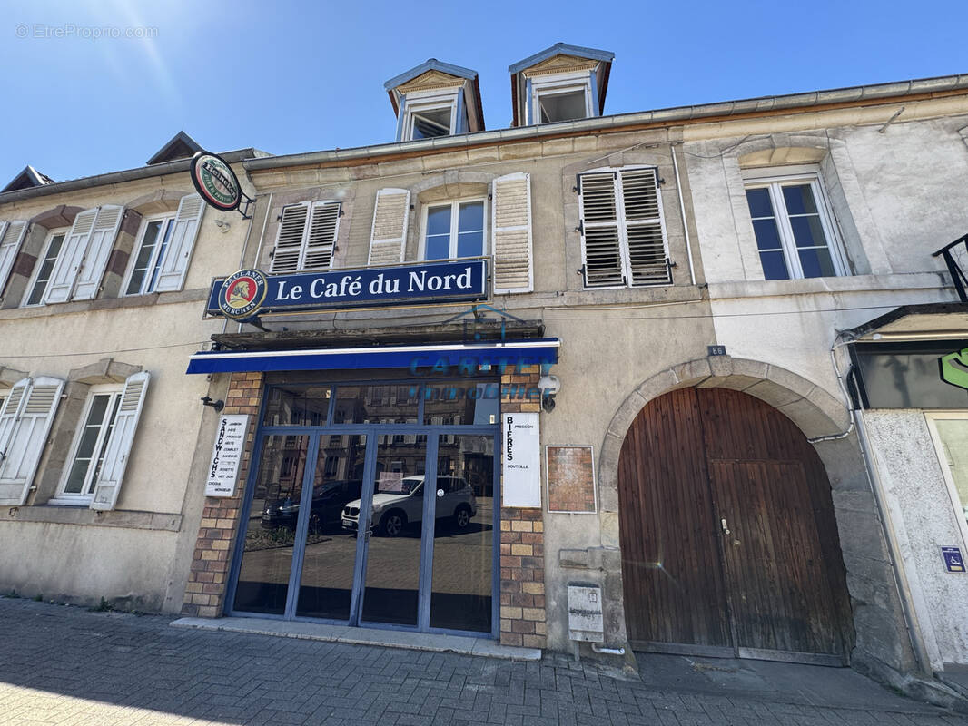 Appartement à LURE
