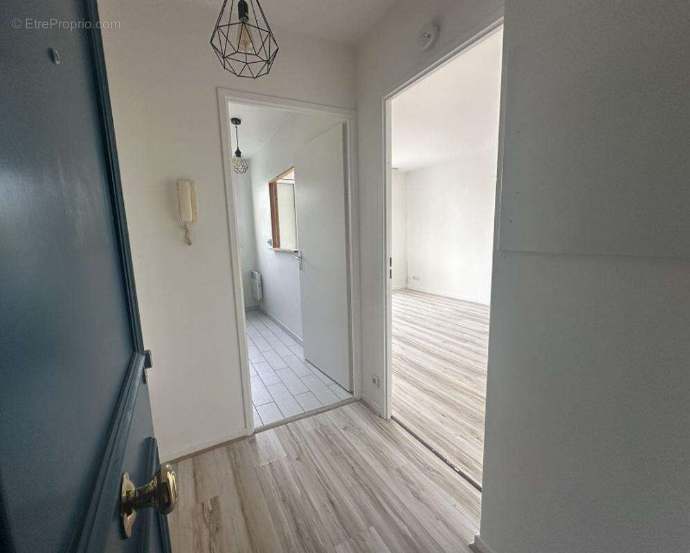 Appartement à BUSSY-SAINT-GEORGES