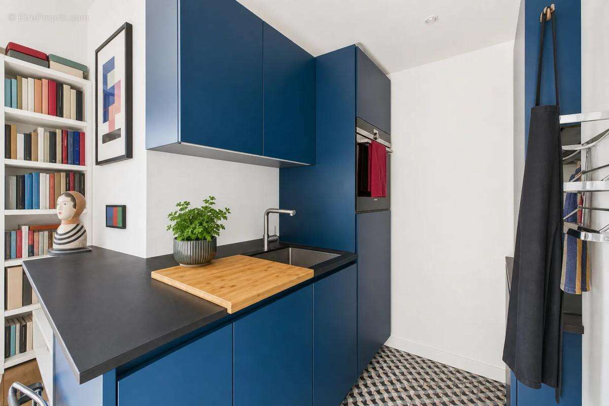 Appartement à PARIS-3E