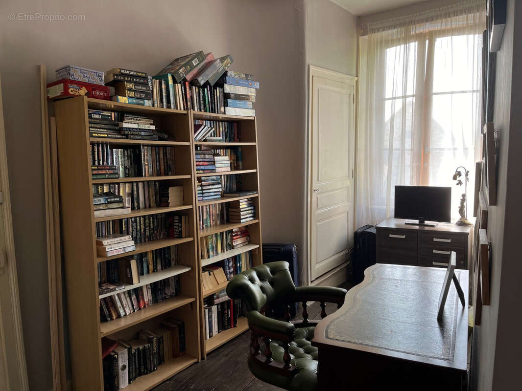 Maison à COUSSAC-BONNEVAL