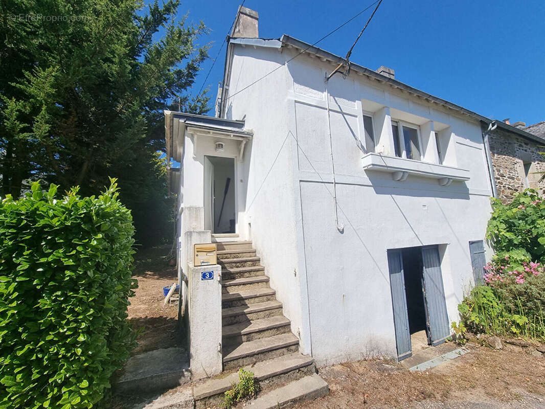 Maison à CLOHARS-CARNOET