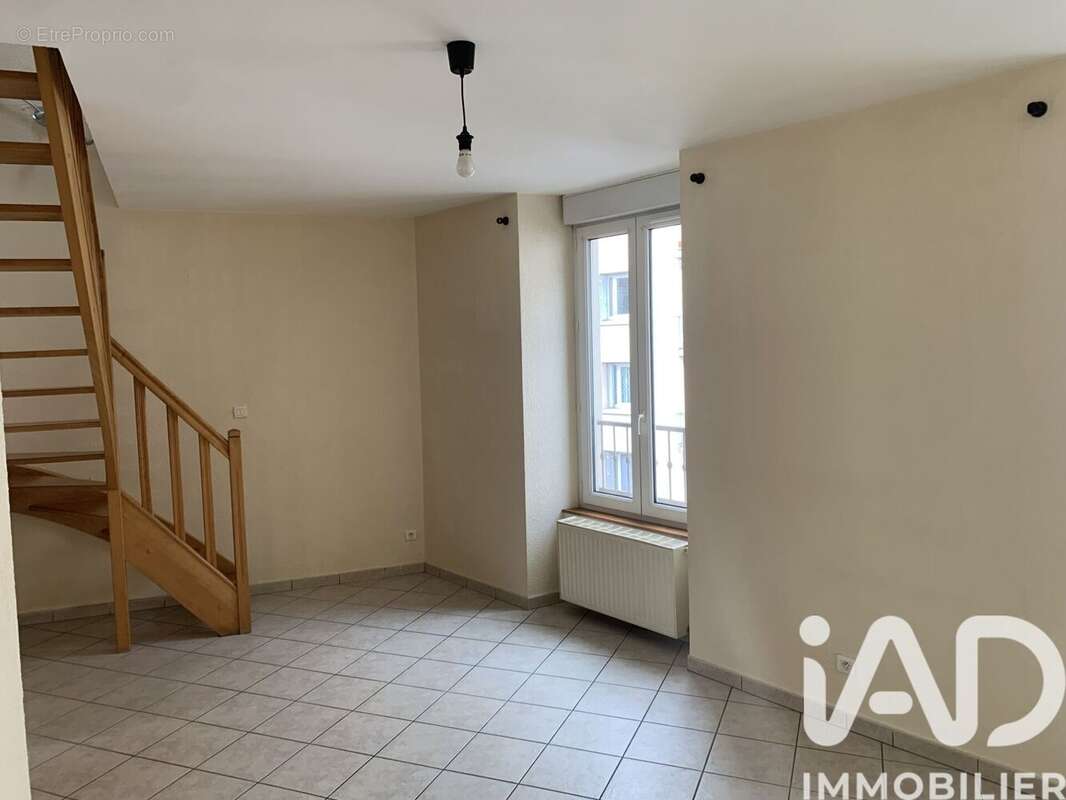 Photo 2 - Appartement à SAINT-CHAMOND