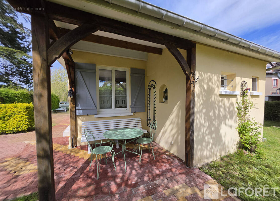 Maison à MERVILLE-FRANCEVILLE-PLAGE