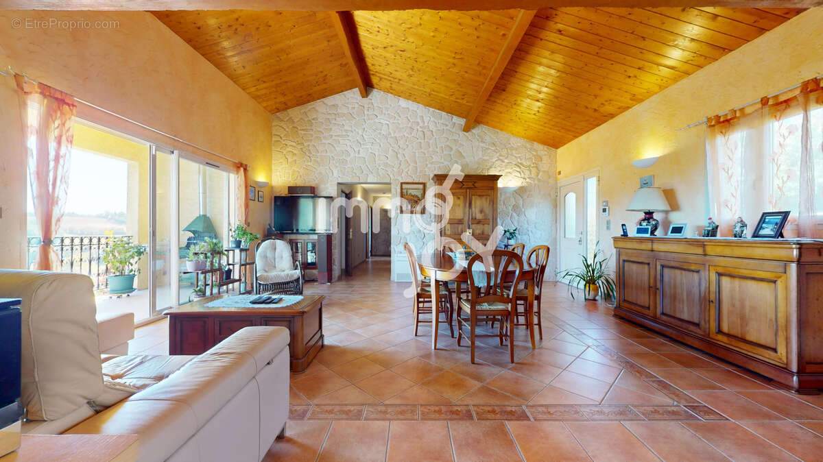 Maison à CARLA-BAYLE