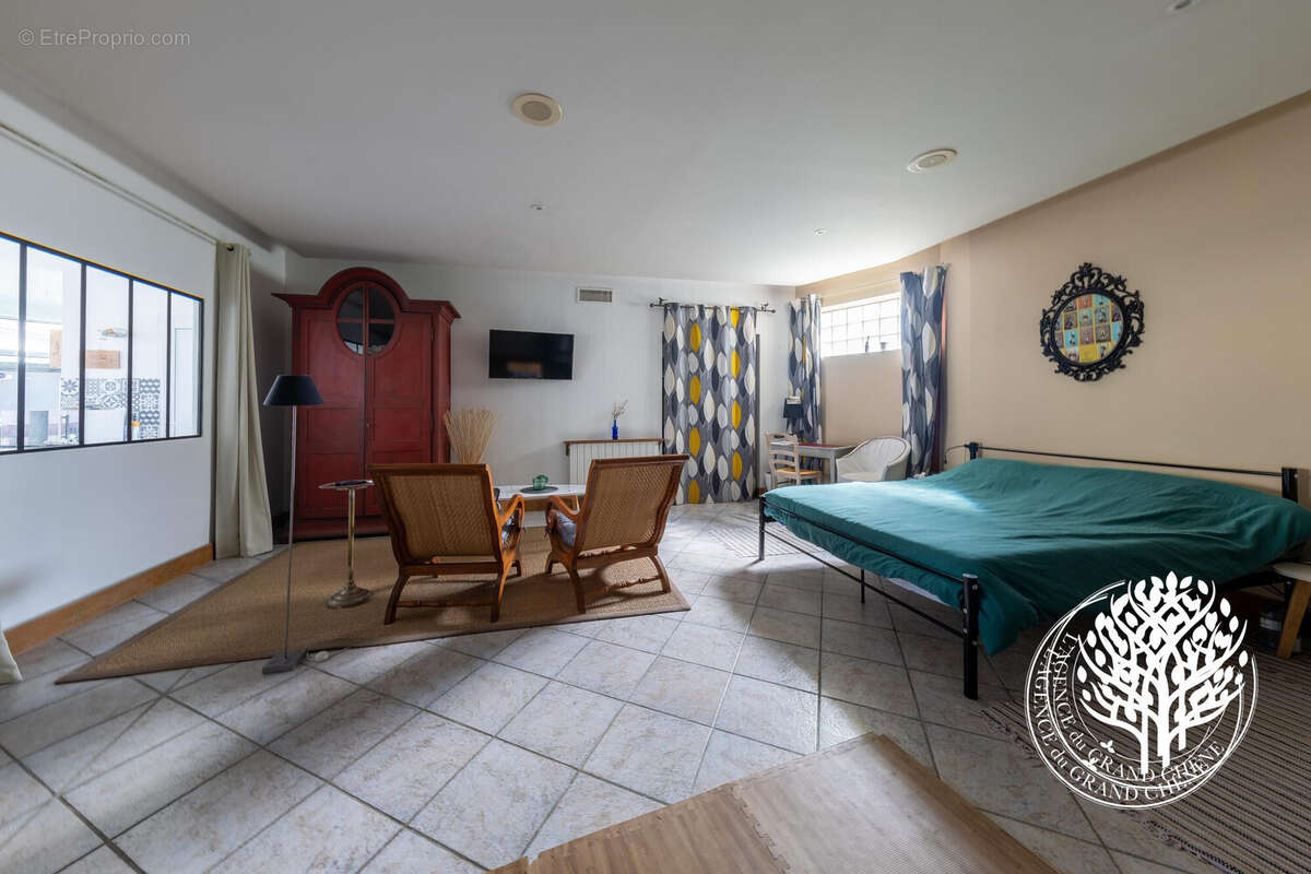 chambre location norme PMR - Appartement à SAINTES