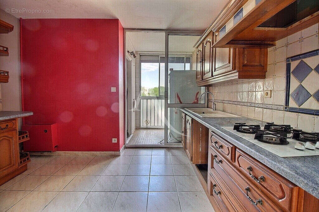 Appartement à SALON-DE-PROVENCE