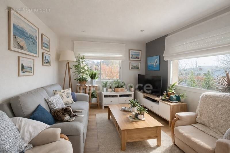 Maison à LE RELECQ-KERHUON