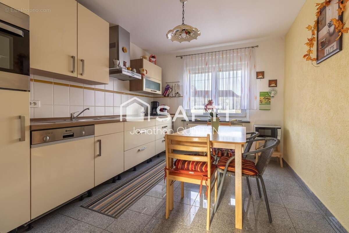 Photo 4 - Appartement à HOMBOURG-HAUT