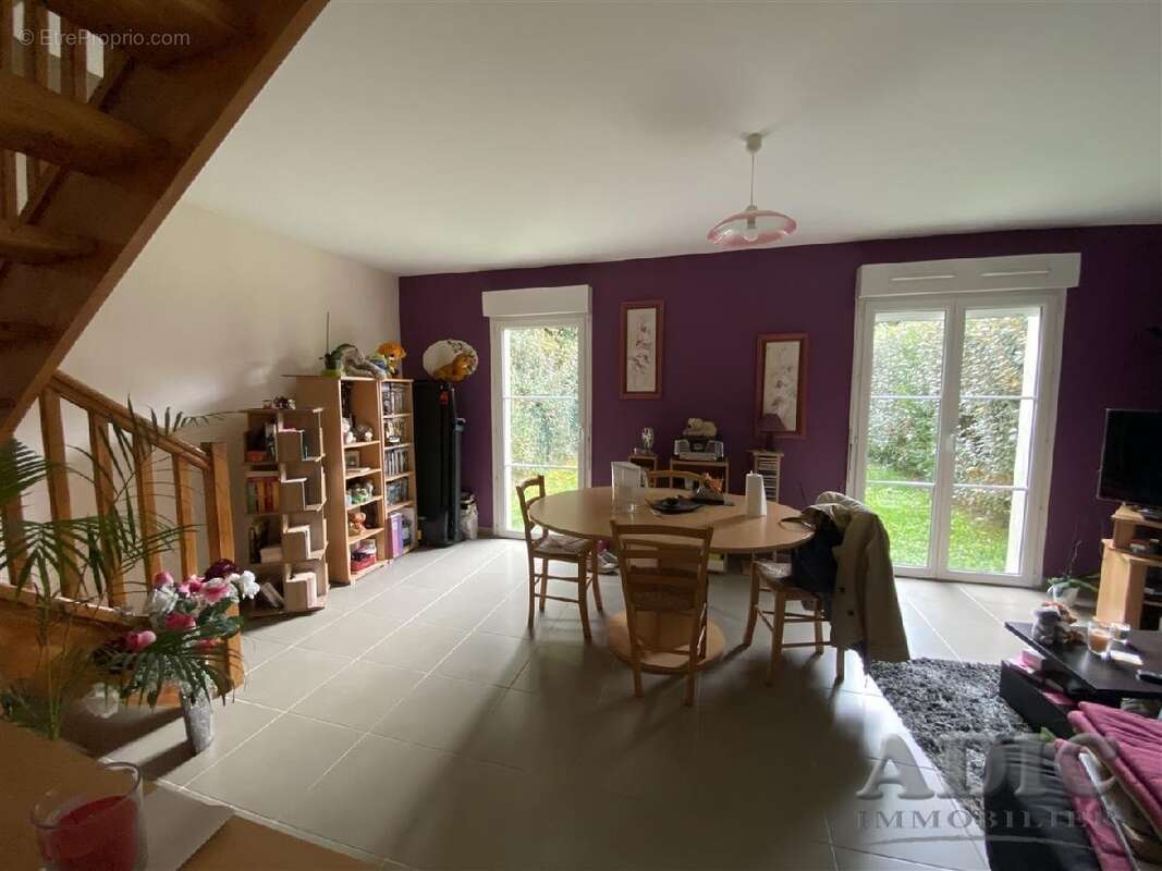 Maison à LAGNY-LE-SEC