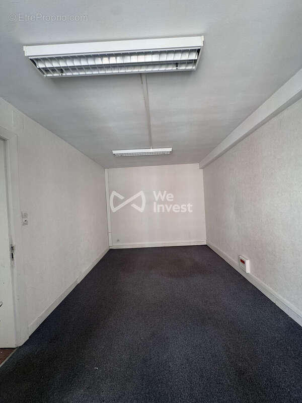 Maison à AVESNES-SUR-HELPE