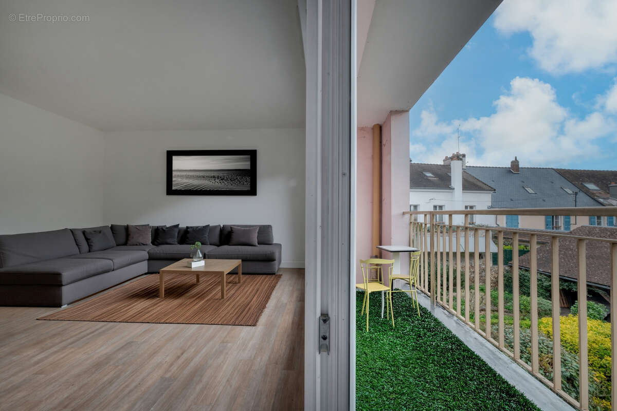 Appartement à LIMOURS