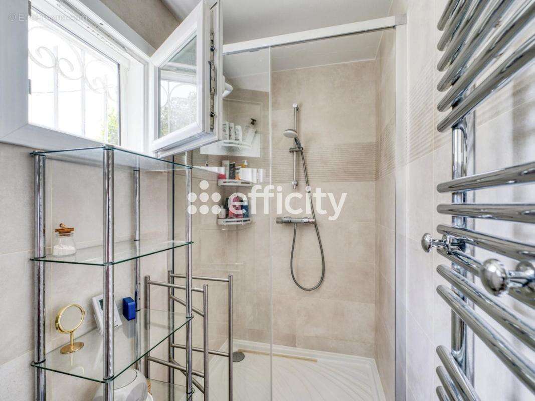 Maison à SAINT-PALAIS-SUR-MER