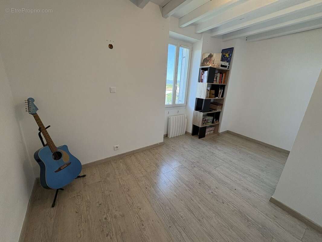 Maison à CARNOULES