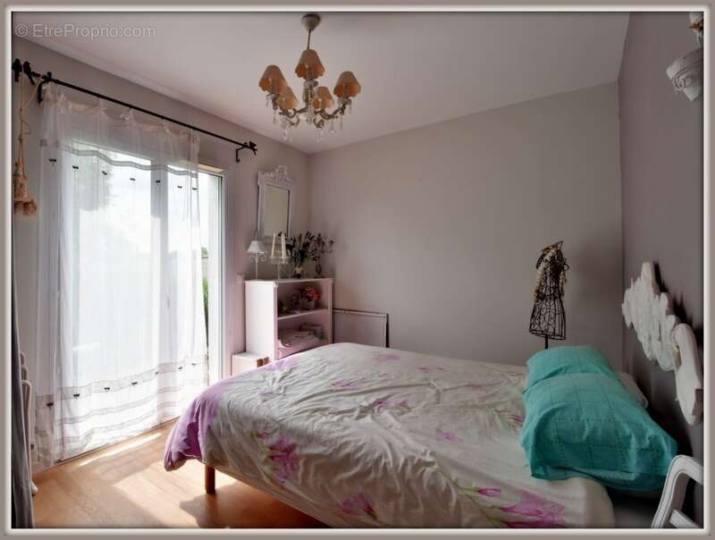 Maison à LAPEYROUSE-FOSSAT