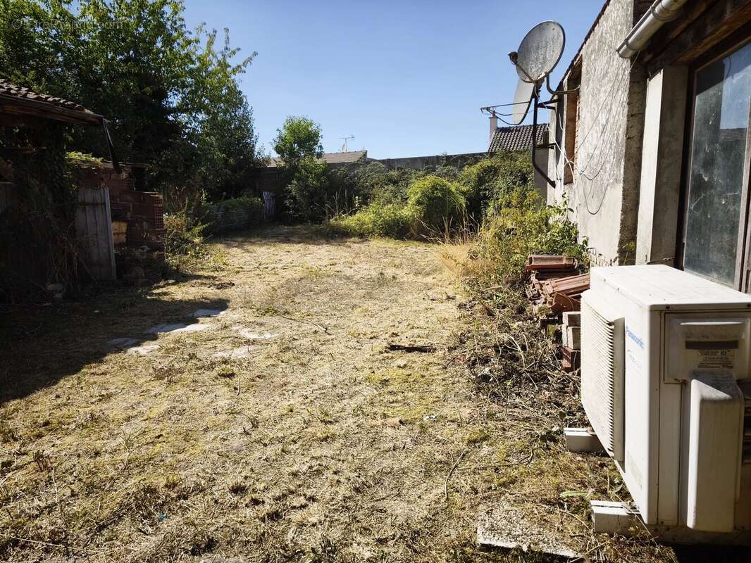 Maison de PLAIN-PIED à Vanault-le-Châtel. - photo 9