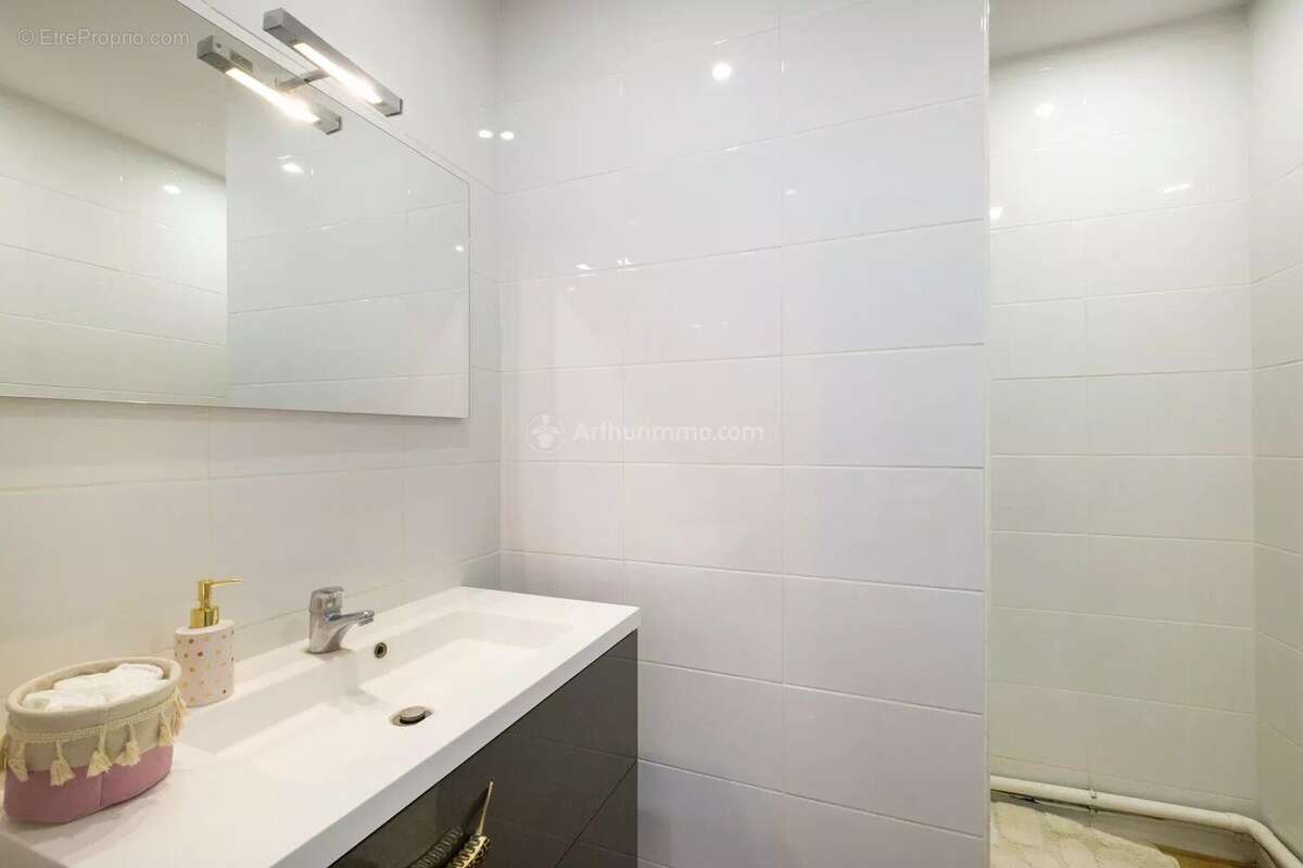 Appartement à LYON-6E