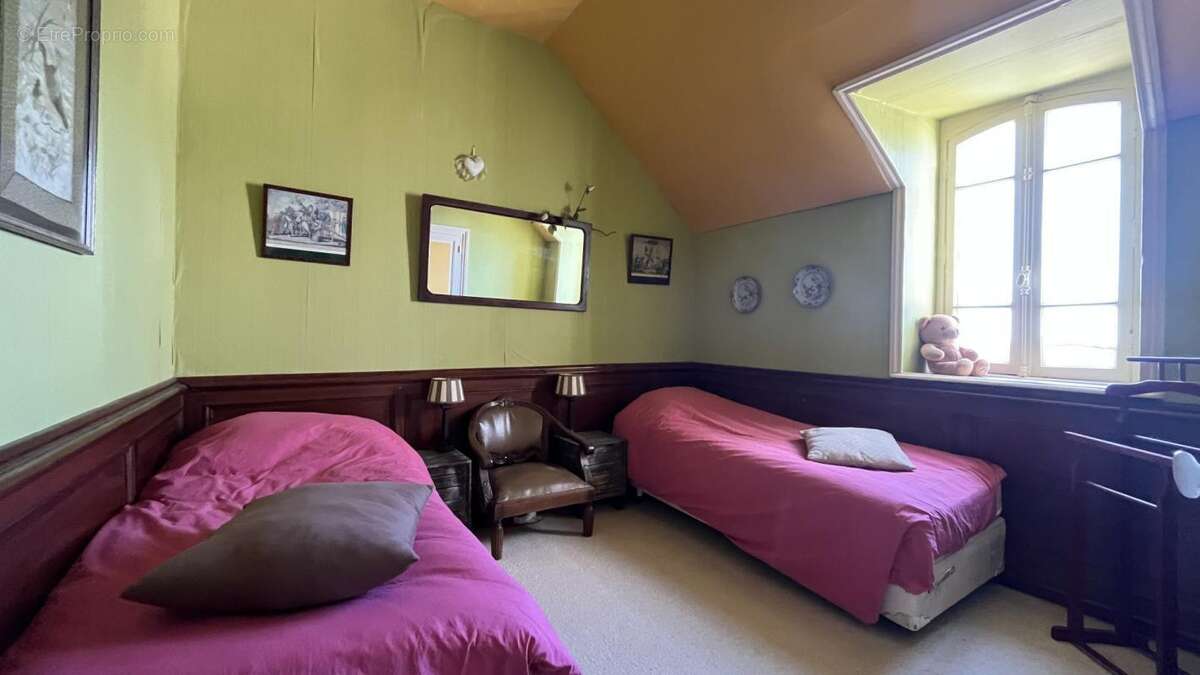 Maison à SAINT-DIDIER-SUR-ARROUX