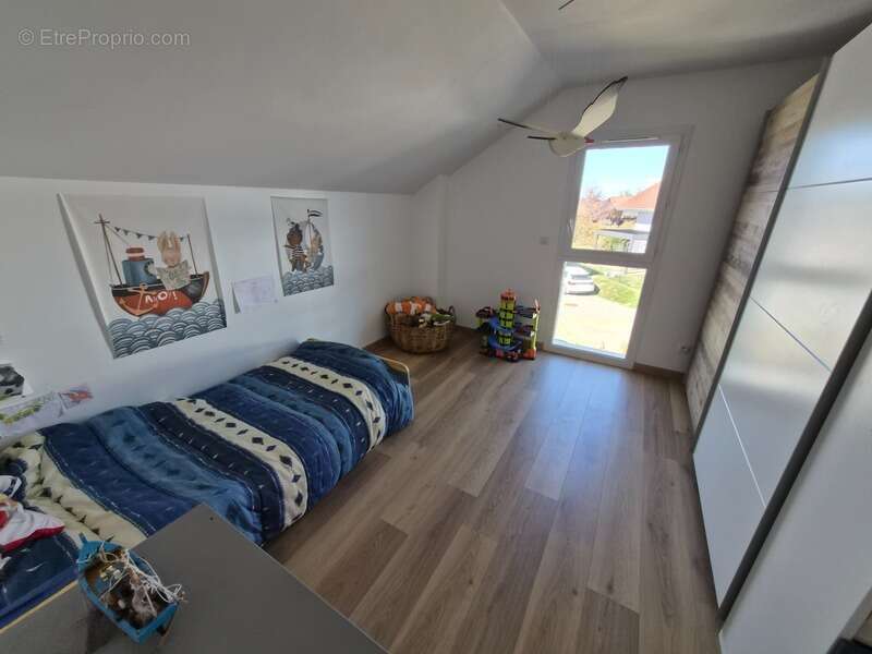 Maison à VINZIER