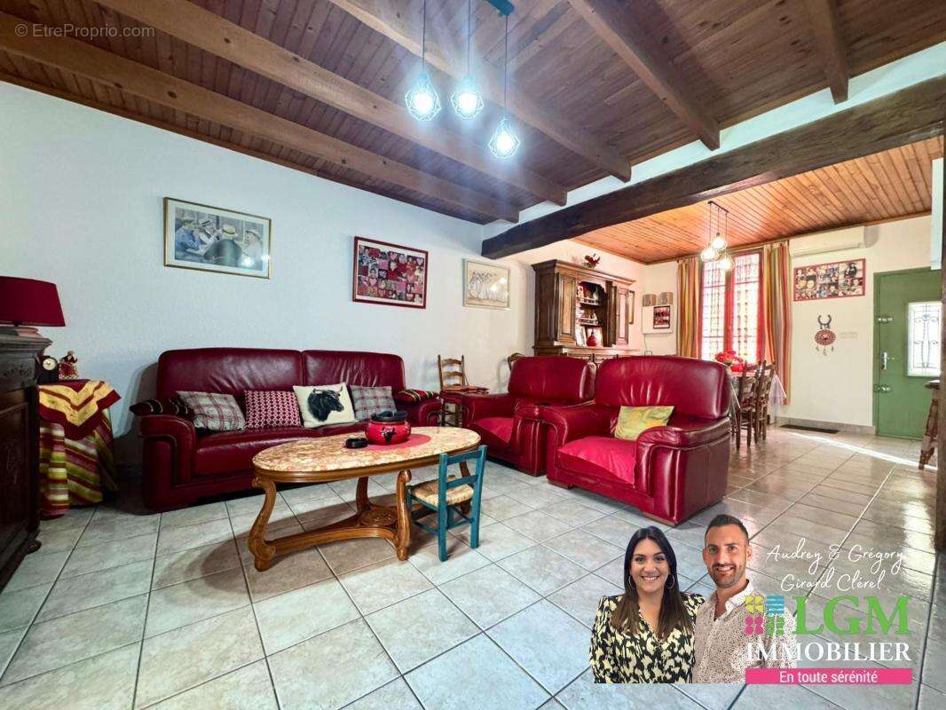 Maison de village avec grande cour,  Rare sur le secteur ! - photo 2