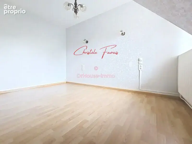 Maison 186 m² à Louvigne-Du-Desert  - photo 6