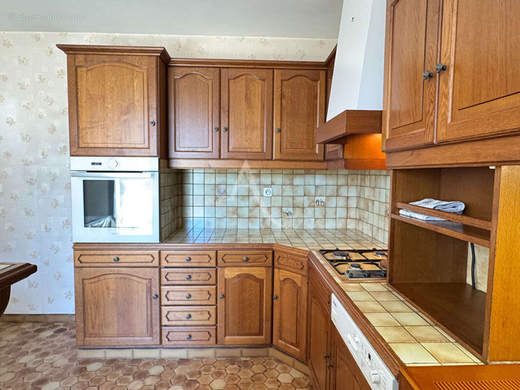 Maison  - Vix - 146 m² - photo 4