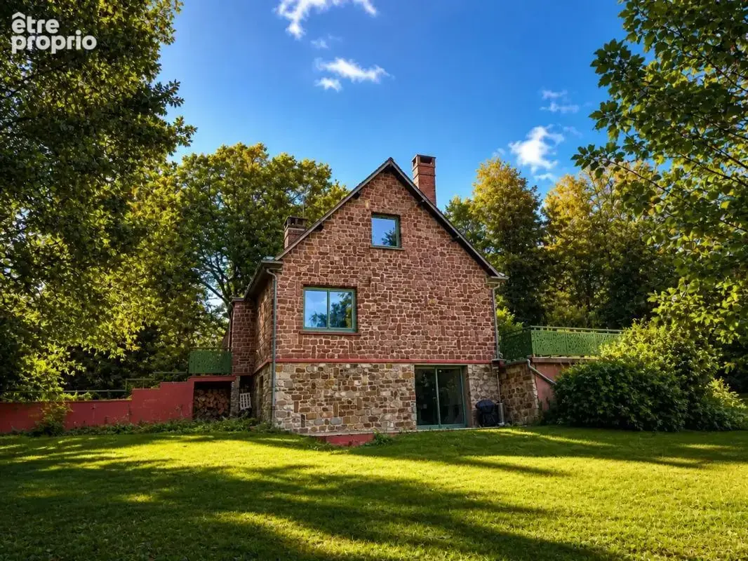 Maison de 9 pièces de 216 m² situé à Bernay - photo 5