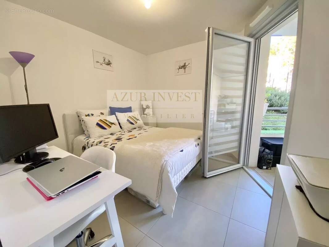 Appartement à ROQUEBRUNE-CAP-MARTIN