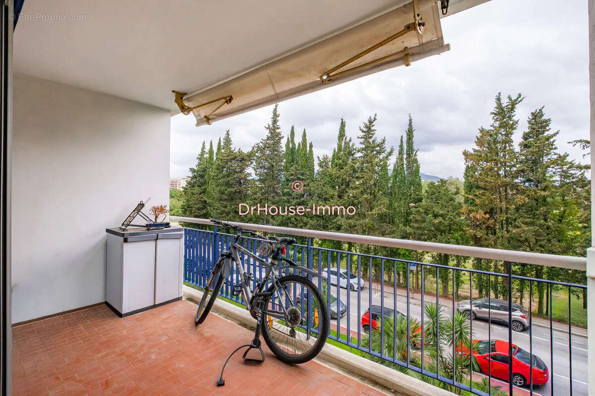 Appartement à MANDELIEU-LA-NAPOULE