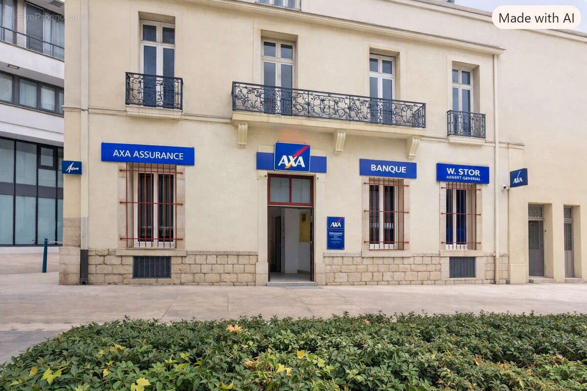 À vendre Local professionnel loué à Nîmes Jean Jaurès - photo 2