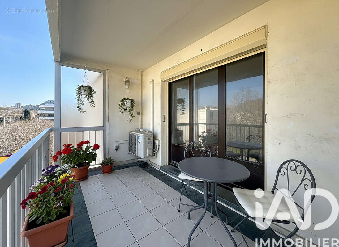 Photo 5 - Appartement à MARSEILLE-8E