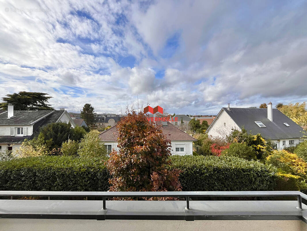 Appartement à CROISSY-SUR-SEINE