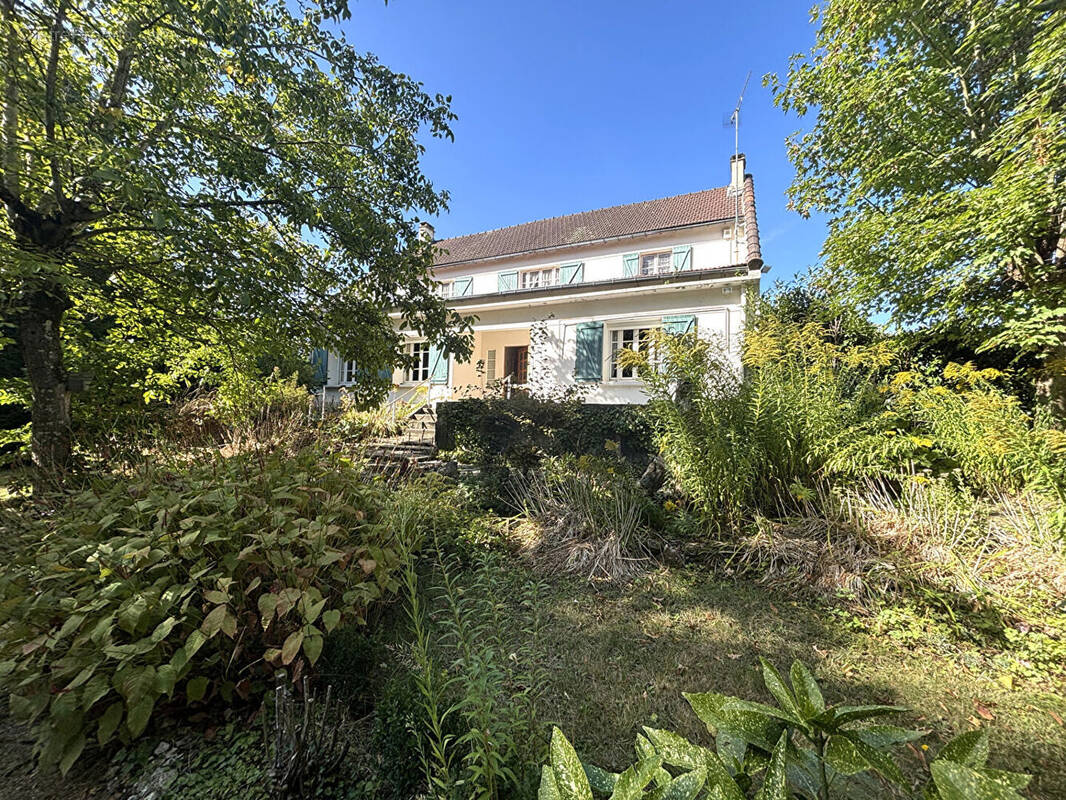 Maison à SAINTE-GENEVIEVE