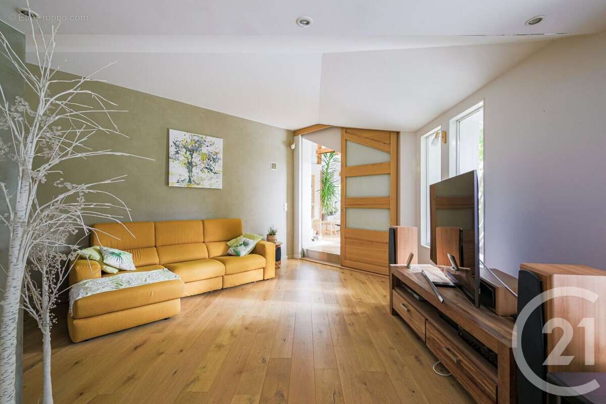 Maison à SAINT-MARTIN-D&#039;URIAGE