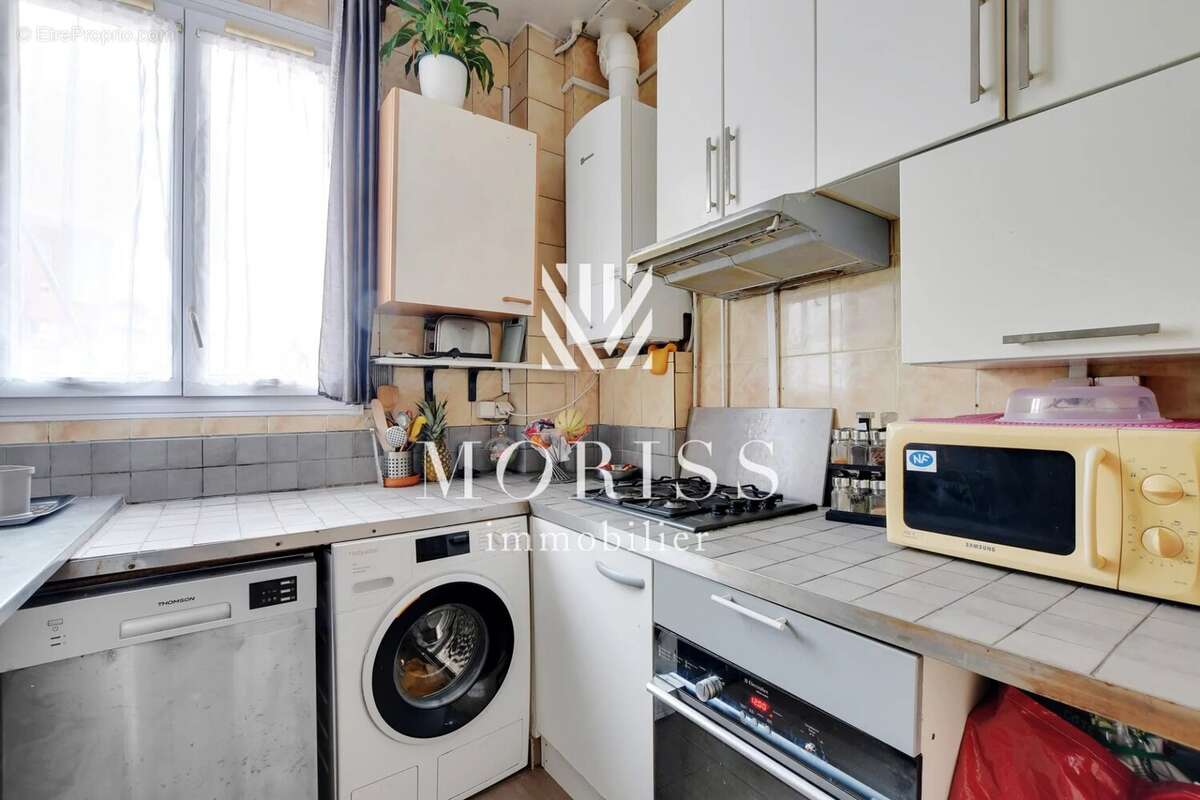 Appartement à LES LILAS