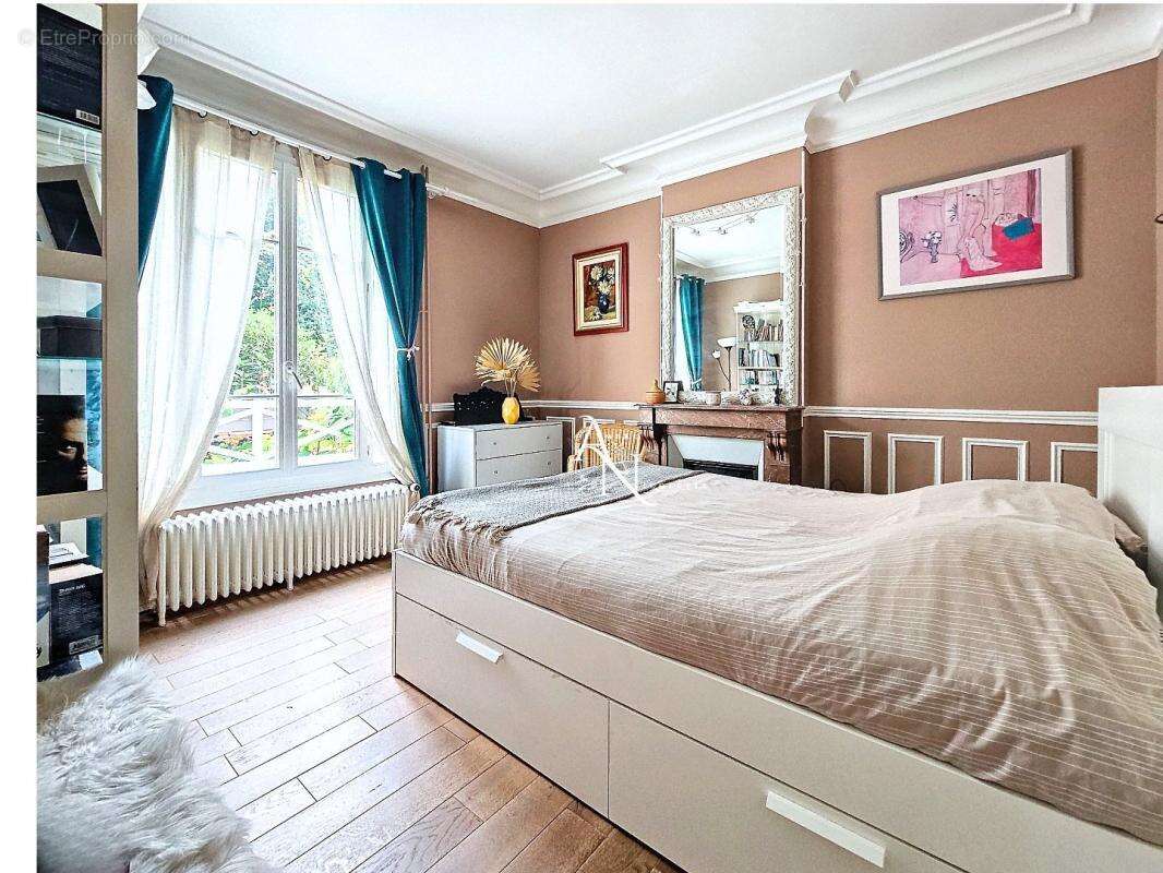 Maison à ROSNY-SOUS-BOIS