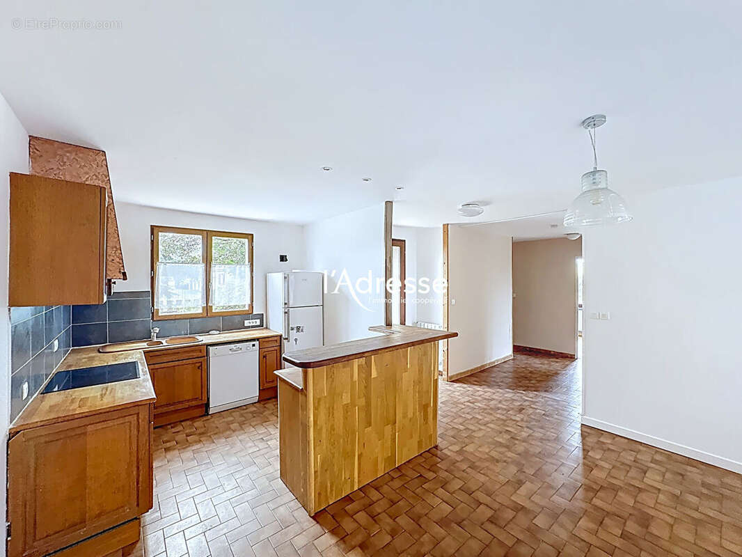 Exclusivité l'Adresse Immobilier - Tournefeuille - Maison T5 de 110m²  sur une parcelle de 565m² - photo 2