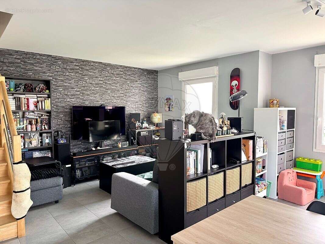 Appartement à ANSE