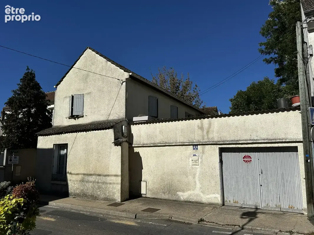 Maison de ville à rénover - photo 1