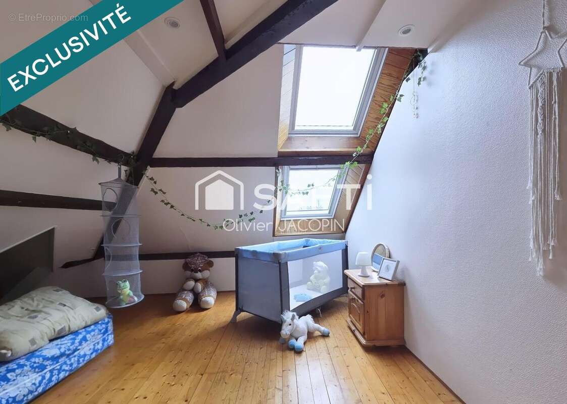 Photo 9 - Appartement à LANNILIS