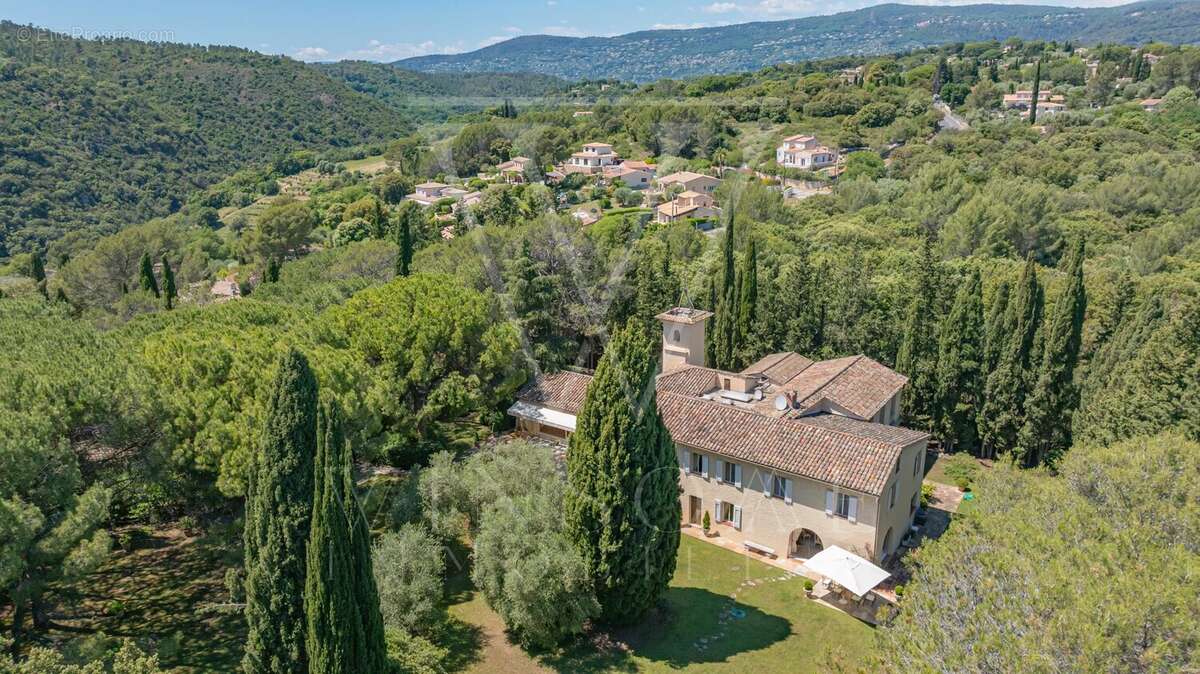 Maison à AURIBEAU-SUR-SIAGNE