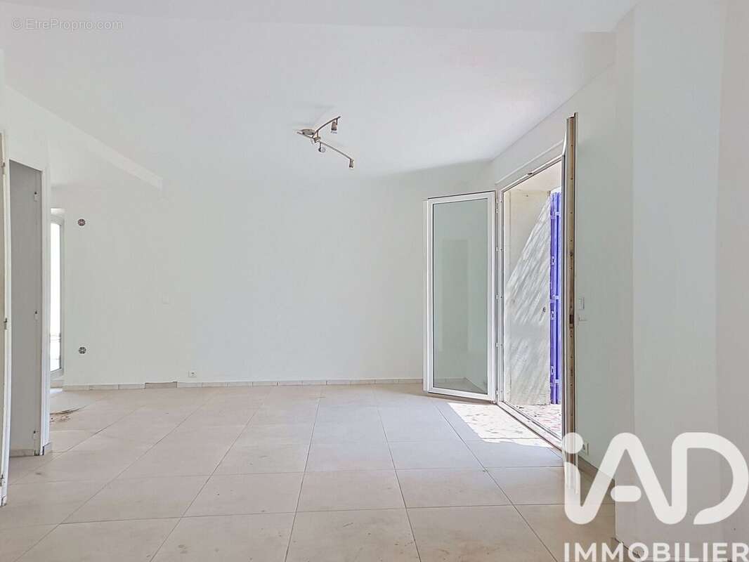 Photo 3 - Maison à TOULON