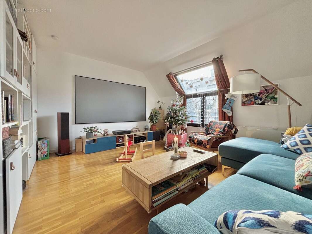 Appartement à PARIS-12E