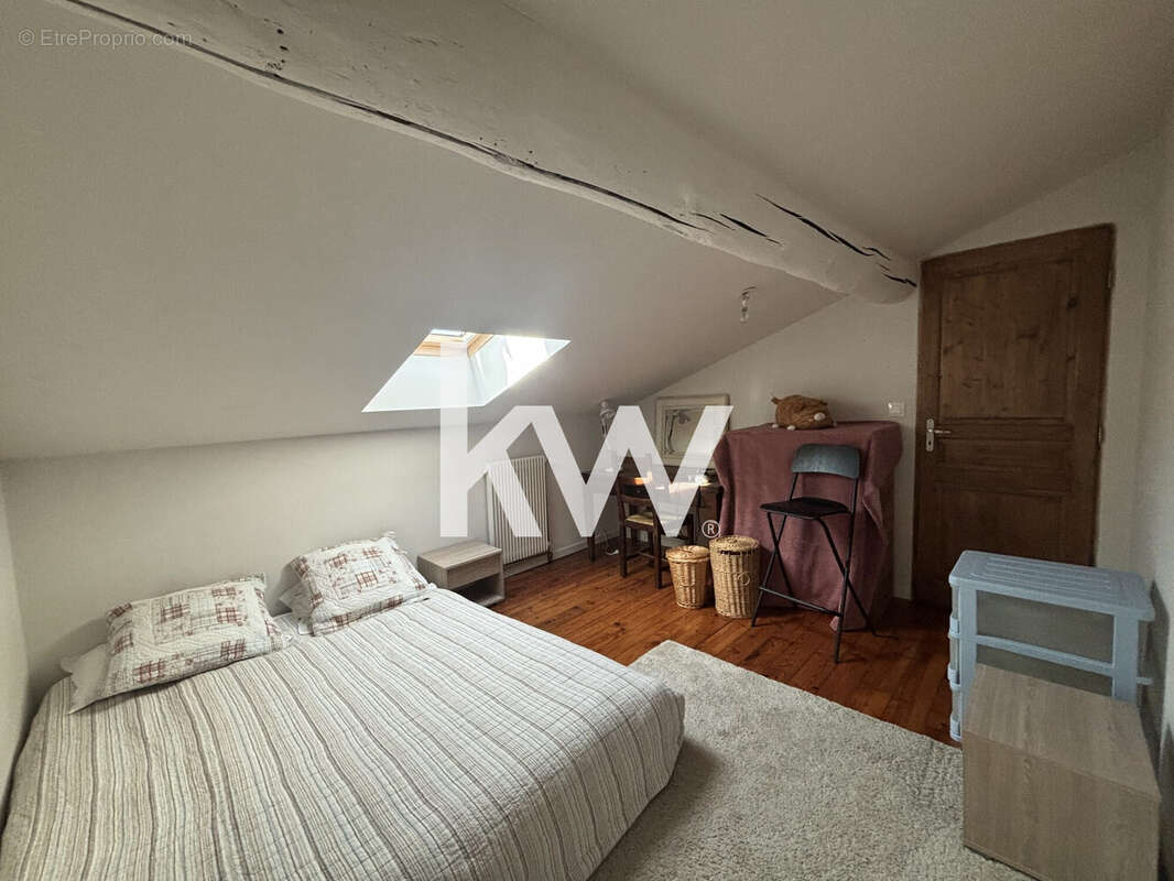 Maison à SAINT-JUST-SAINT-RAMBERT