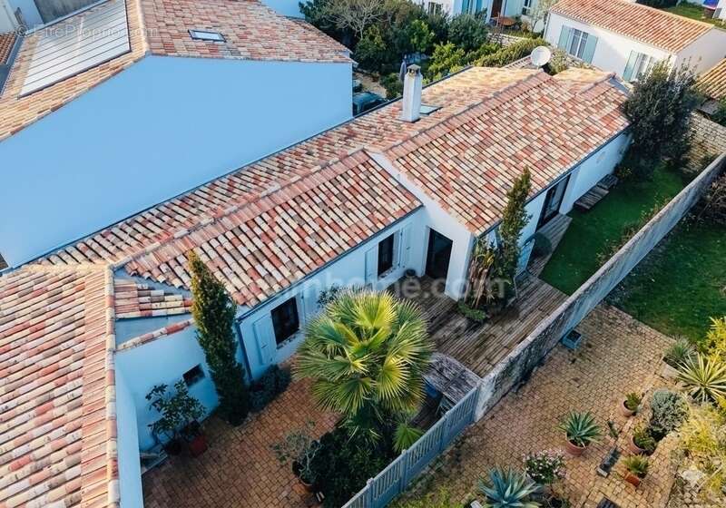 Maison à LE BOIS-PLAGE-EN-RE
