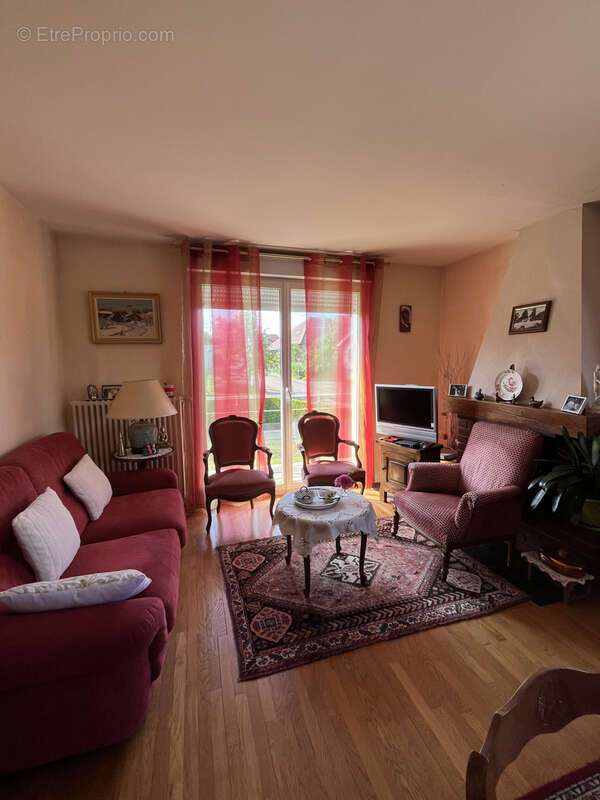 Maison à VALDAHON