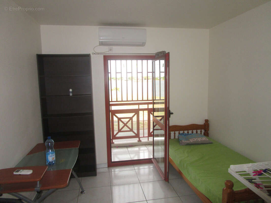 Appartement à KOUROU