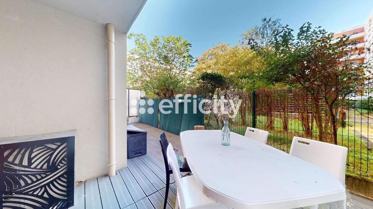 Appartement à VILLEURBANNE