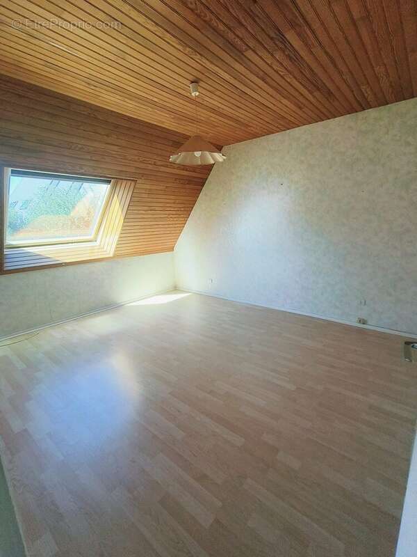 Maison 121 m² à Plabennec  - photo 6