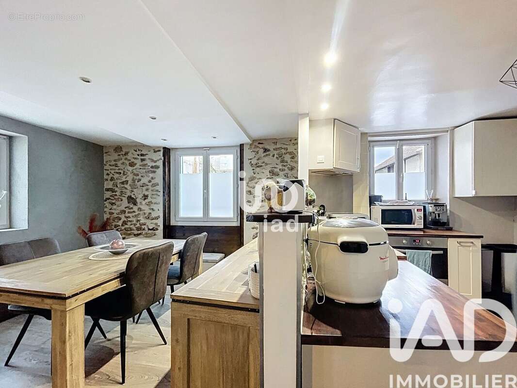 Photo 2 - Appartement à FERRIERES-EN-BRIE