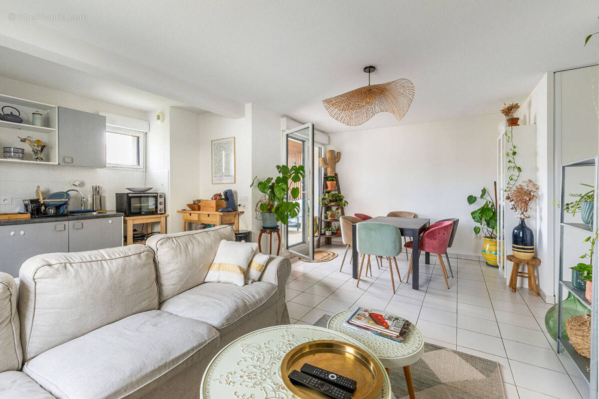 Appartement à BEGLES